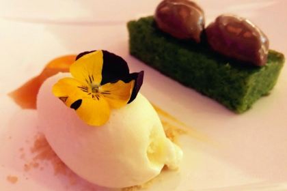 LUTECE French Revolving Restaurant