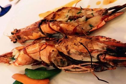 LUTECE French Revolving Restaurant