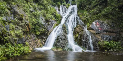 重渡溝旅遊度假區-飛虹瀑布