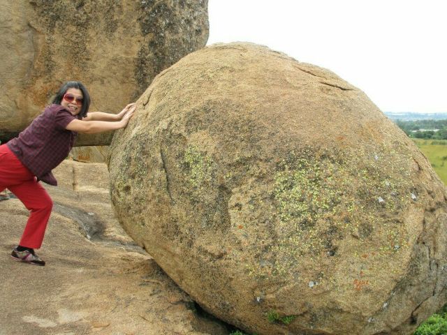 Chiremba Balancing Rocks