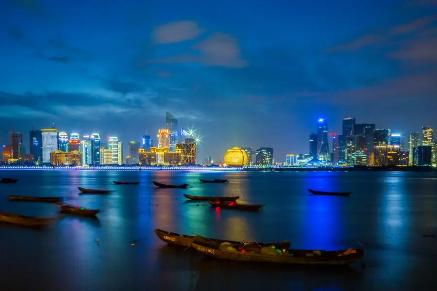 Qiantang River Night Tour