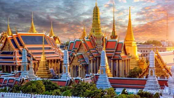 Featured tour with 11 reviews: Bangkok Damnoen Saduak Floating Market+Maeklong Railway Market+Sunset Cruise 1-day tour