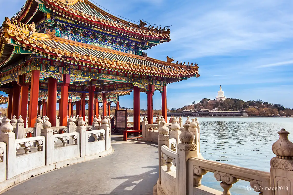 Beihai Park and Jingshan Park: Green Escapes in the City Centre