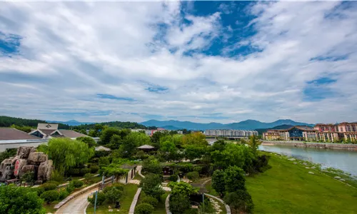 Tianyuewan Hot Spring