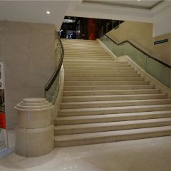 福照楼汽锅鸡饭店(龙腾店) User Photo