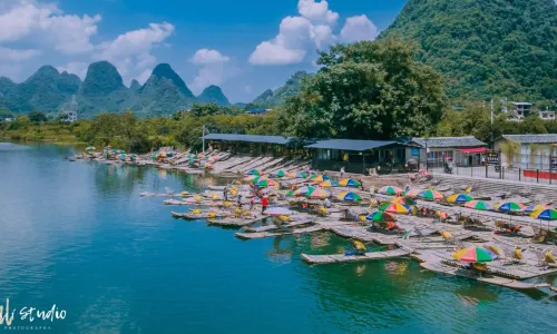 Rafting in Yangshuo
