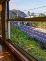Cruise Train Seven Stars in Kyushu