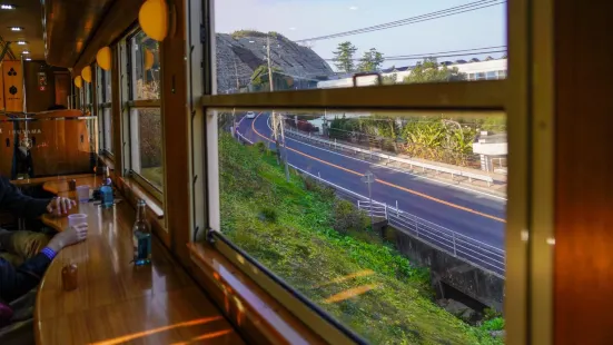 Cruise Train Seven Stars in Kyushu