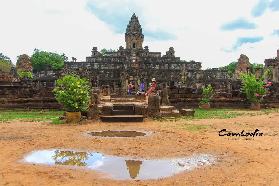 Bakong Temples