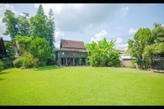 Baan Sao Nak