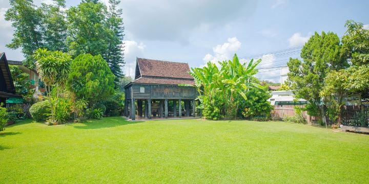 Baan Sao Nak