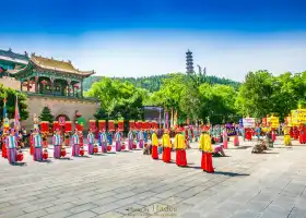 House of the Huangcheng Chancellor (Huangcheng Xiangfu)