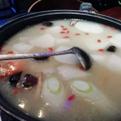 火山灰燒烤啤酒花園張用戶圖片