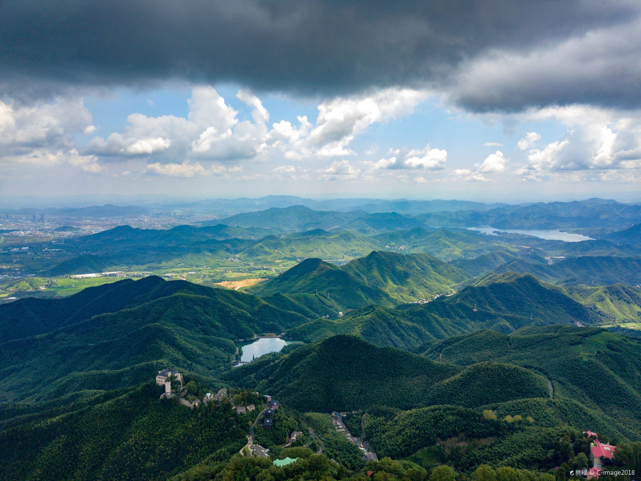 Hangzhou Hiking Day Tour of Mount Mogan Nature Reserve