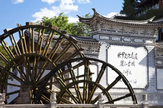 麗江東駅周辺のホテル