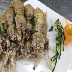 华侨佬海鲜大排档(侨港海滩店) User Photo