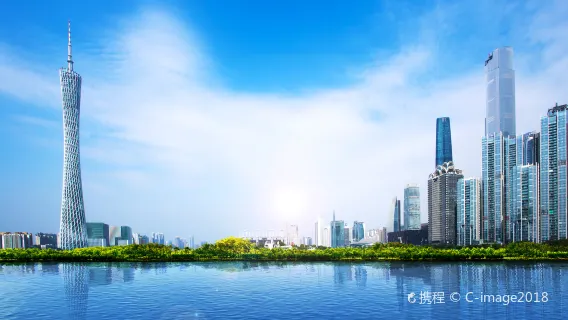 Torre de Guangzhou + Academia Chen Clan + Exposición Shamian Intérprete Inglés, francés, español, ruso, alemán guía en idiomas extranjeros