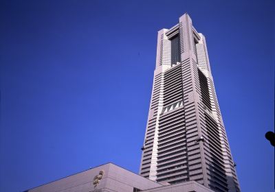 横浜ランドマークタワー