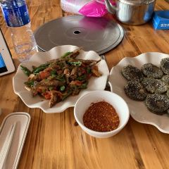 布依六月六餐馆 User Photo
