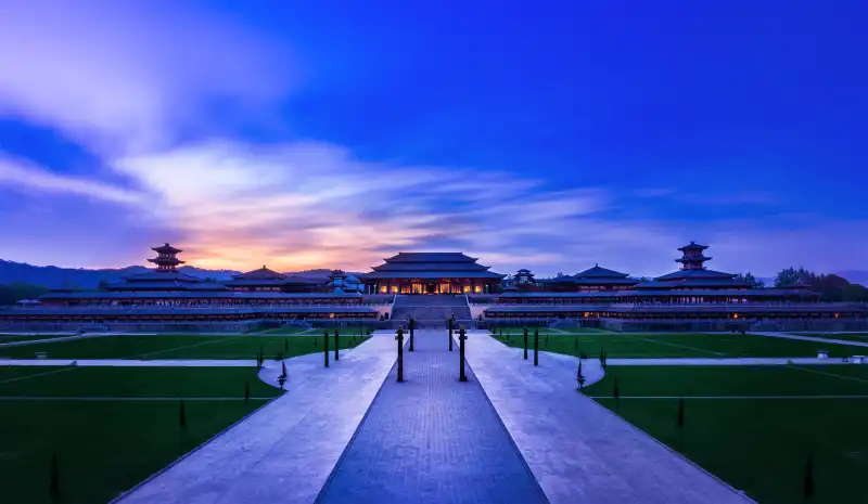 Hotels near The Palace of Emperor Qin