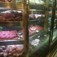 Rare Steakhouse Uptown User Photo