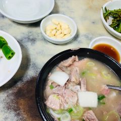 Daegeon Myeongga Dwaeji-gukbap User Photo