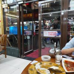 DONG SHENG HAI XIAN JIU DIAN 여행 사진