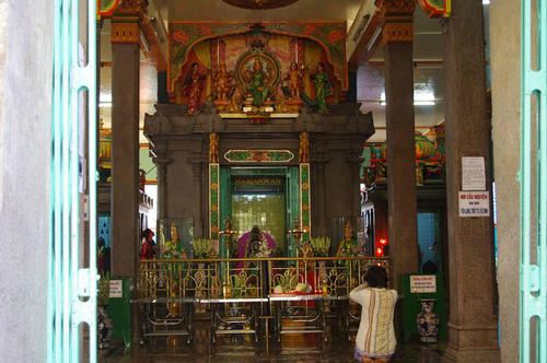 Quan Am Pagoda