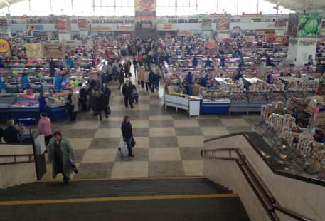 Komarovsky Market