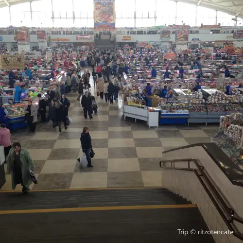 Komarovsky Market