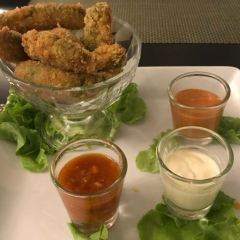 Laong's Bistro & Boutique User Photo