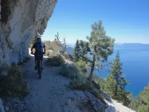 Flume Trail Bikes