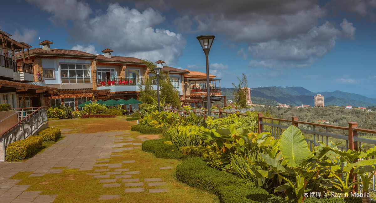 Twin Lakes Tagaytay