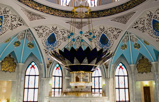 喀山+庫爾沙里夫清真寺+喀山克里姆林宮+斯維亞日斯克島一日遊