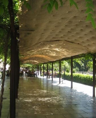 Paseo de los Tristes