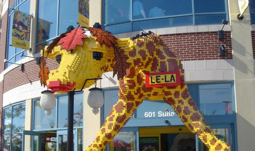 Giraffe Legoland Chicago Hotel Book LEGOLAND Discovery Center