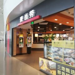 麦当劳(新郑国际机场店) 여행 사진