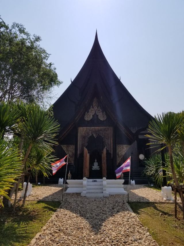 Baan Dam