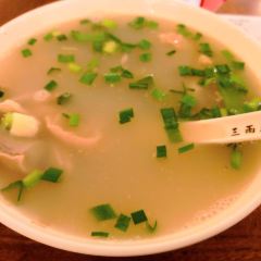 三两春(崂山路店) User Photo