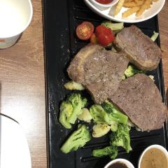 必胜客(黄河路店) User Photo