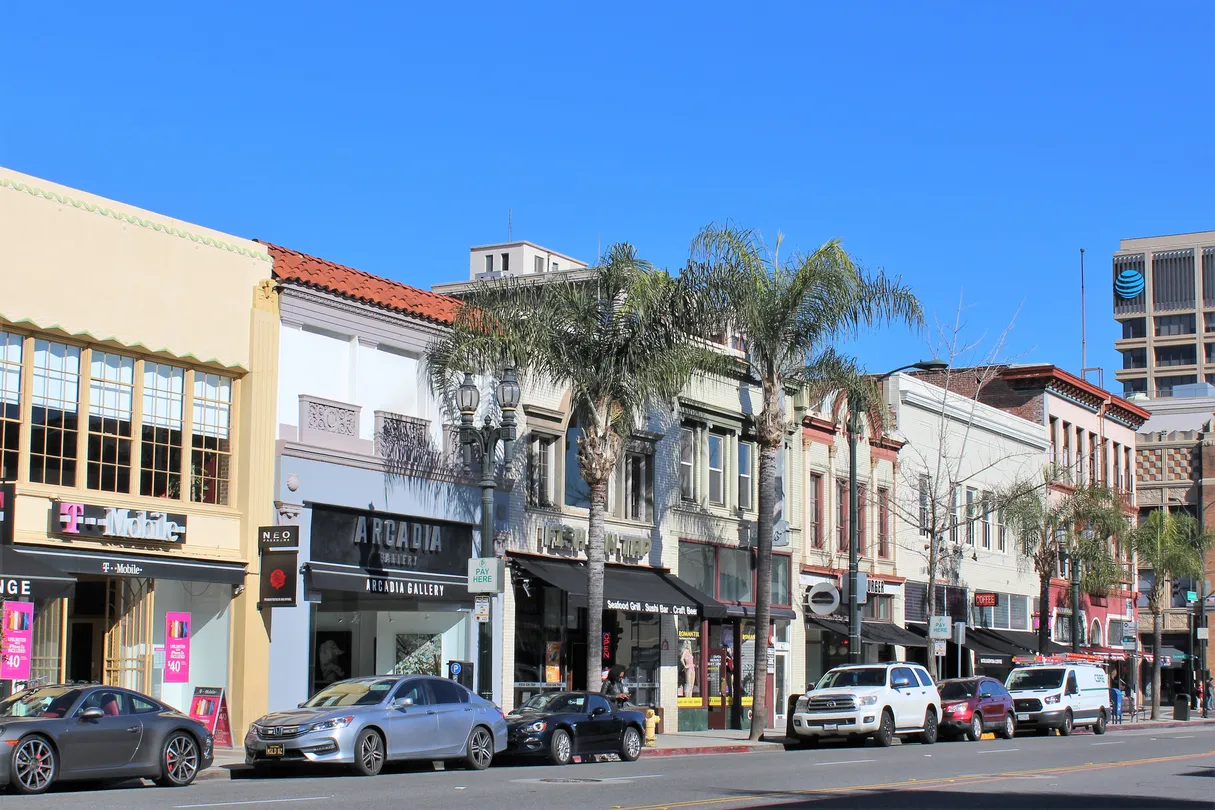 5_Colorado Boulevard