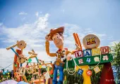 Make the Most of the Magic Day in Hong Kong Disneyland