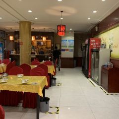 Zhendingzhengzonghaojiapaigu (yanzhaonandajie) User Photo