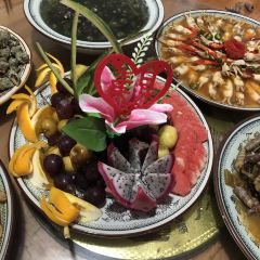 半月里畲家土菜馆 User Photo