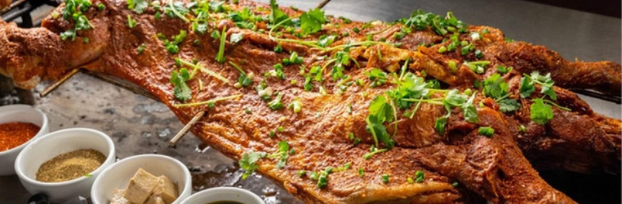 百汇山庄·牧羊人烤全羊柴火鸡乌鱼片