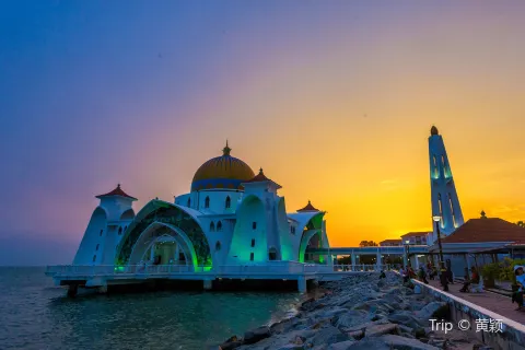 Melaka Straits Mosque