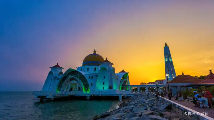 Hotels in Central Melaka District