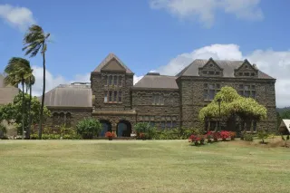 Plan A Trip to Iolani Palace in Honolulu
