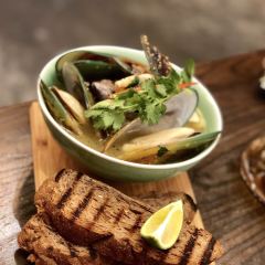 Madame Wu User Photo