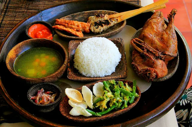 In Addition to The Charming Beaches, There are Many Local Delicacies in Bali